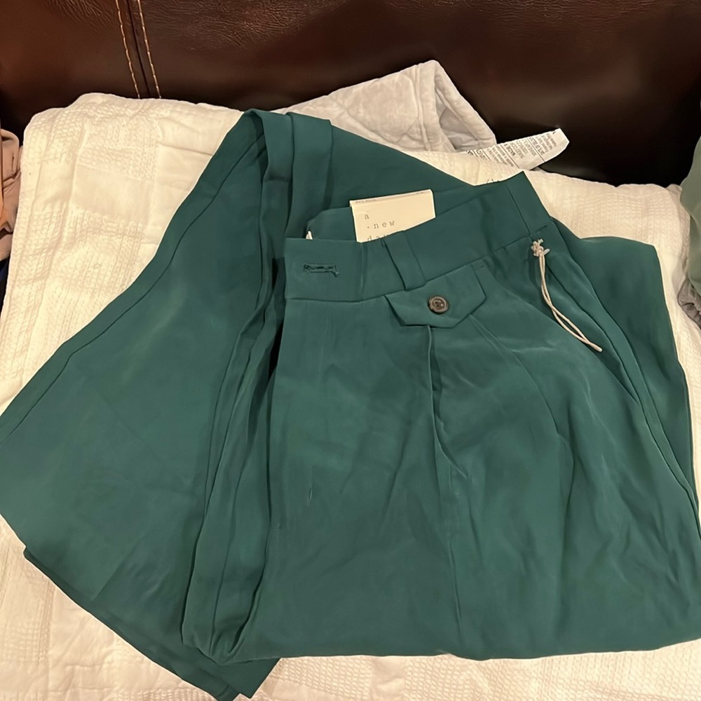 Cute wide leg office pants